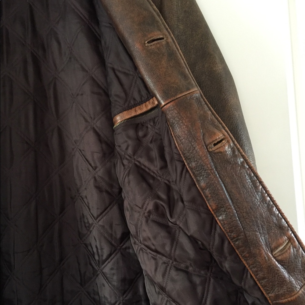 Heavy GORGEOUS leather coat. No offers, sorry. - Picture 7 of 8